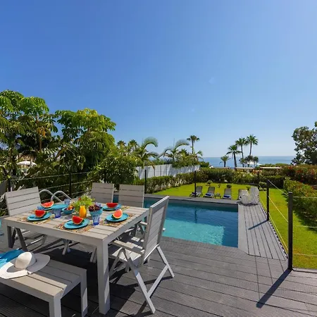 فيلة Sunrise Zen Seafront