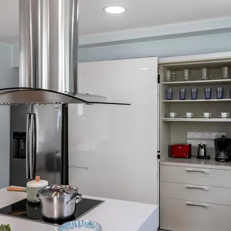 Sunrise Zen Seafront فيلة *