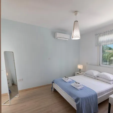 فيلة Sunrise Zen Seafront