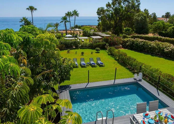 Sunrise Zen Seafront פרוטאראס