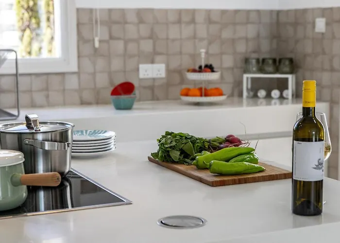 Sunrise Zen Seafront * פרוטאראס